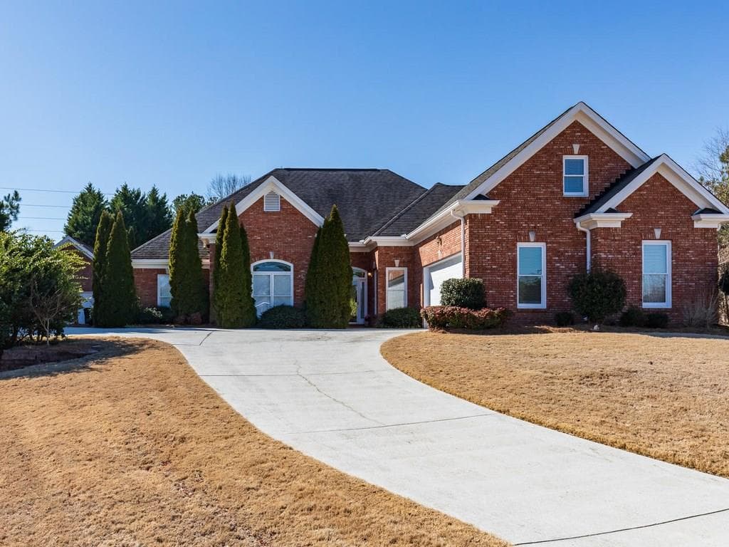4 bedroom, 2,798 sq ft single family residence sold at 3755 PINE BLOOM Place, Loganville, GA 30052
