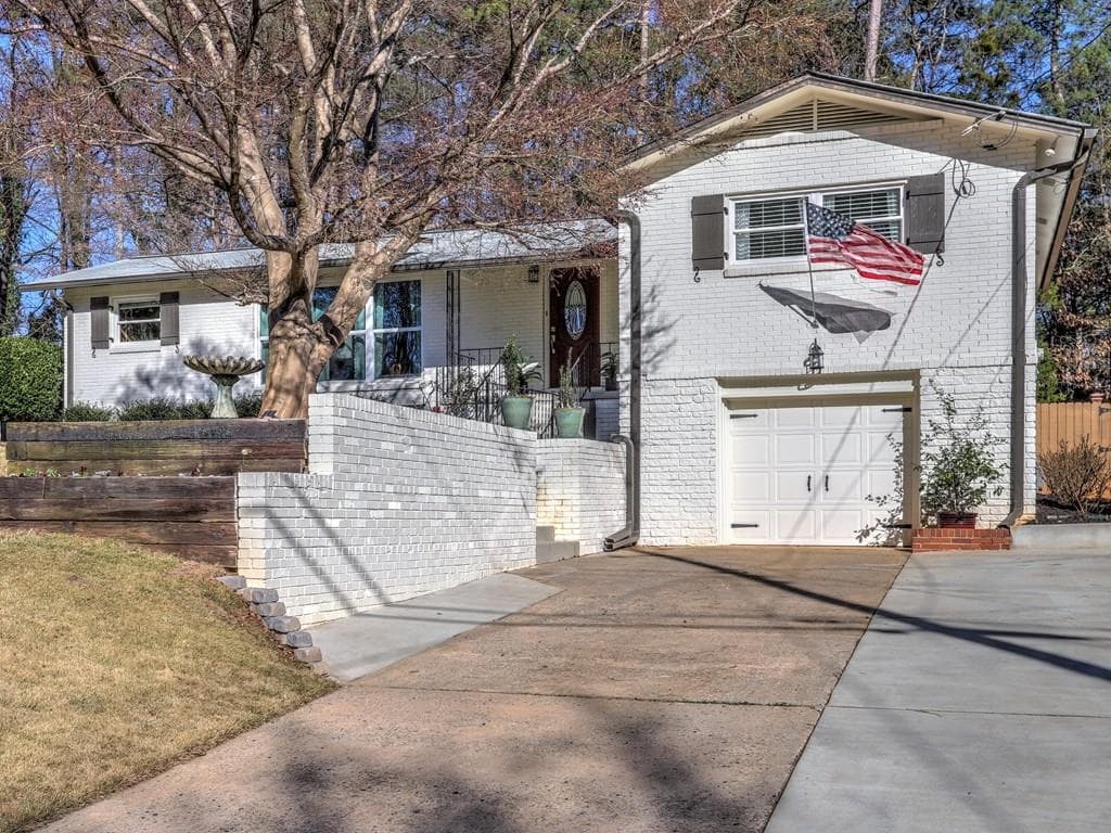 3881 Longview Drive, Chamblee, GA 30341 — most recent listing photo