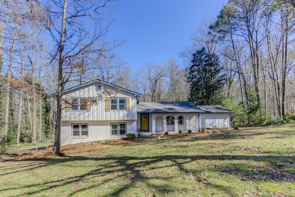 2340 Oxbow Circle, Stone Mountain, GA 30087 — most recent listing photo