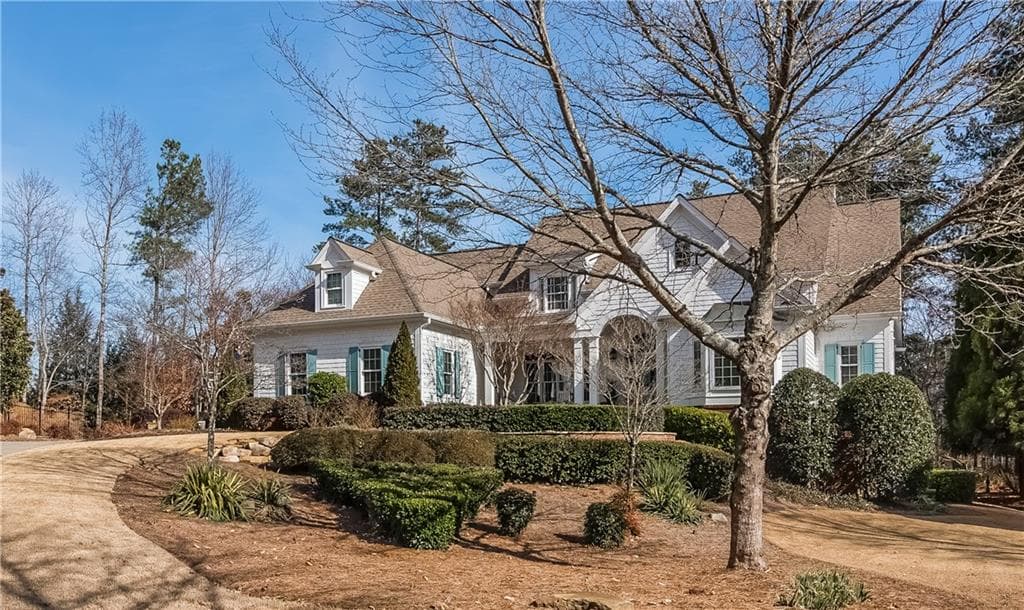 5630 Stoneleigh Drive, Suwanee, GA 30024 — most recent listing photo