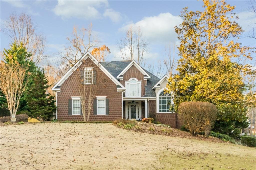 4 bedroom, 3,364 sq ft single family residence sold at 2835 Sawnee View Drive, Cumming, GA 30040