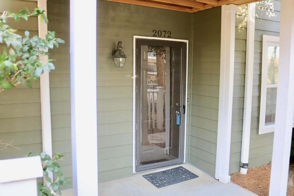 2072 River Heights Walk, Marietta, GA 30067 — most recent listing photo