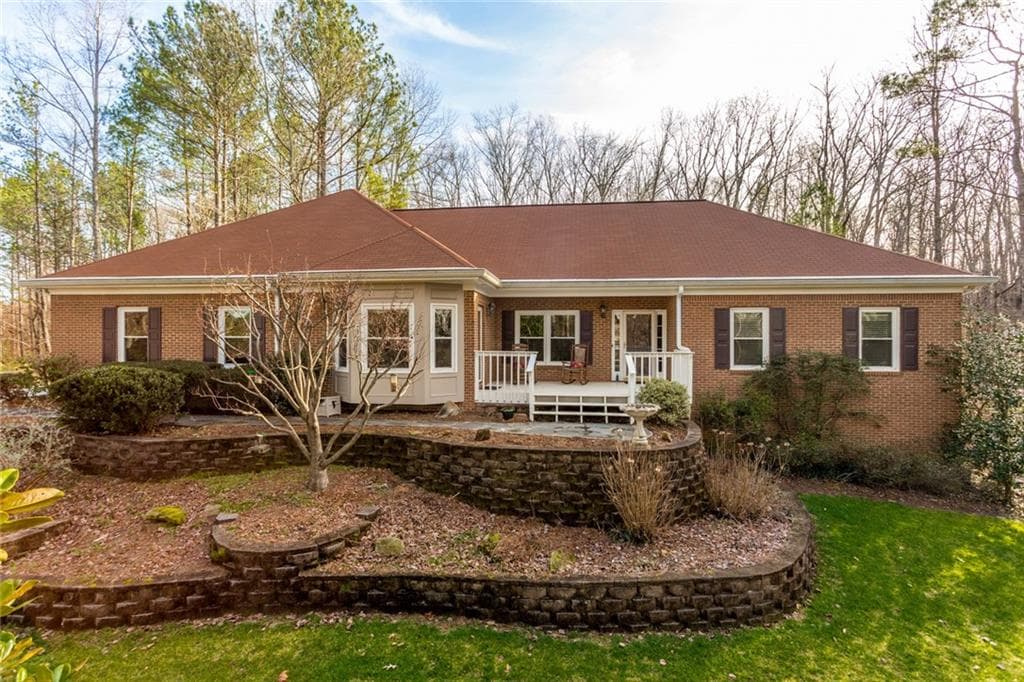 1865 Lamp Post Lane, Lawrenceville, GA 30043 — most recent listing photo