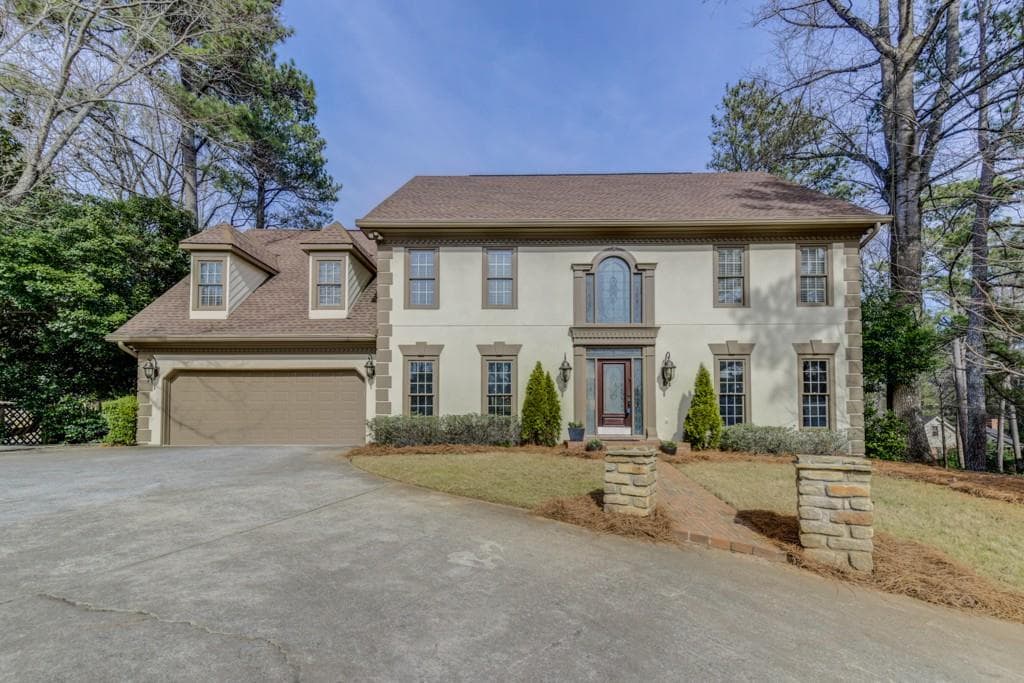 105 Breakwater Circle, Sandy Springs, GA 30328 — most recent listing photo