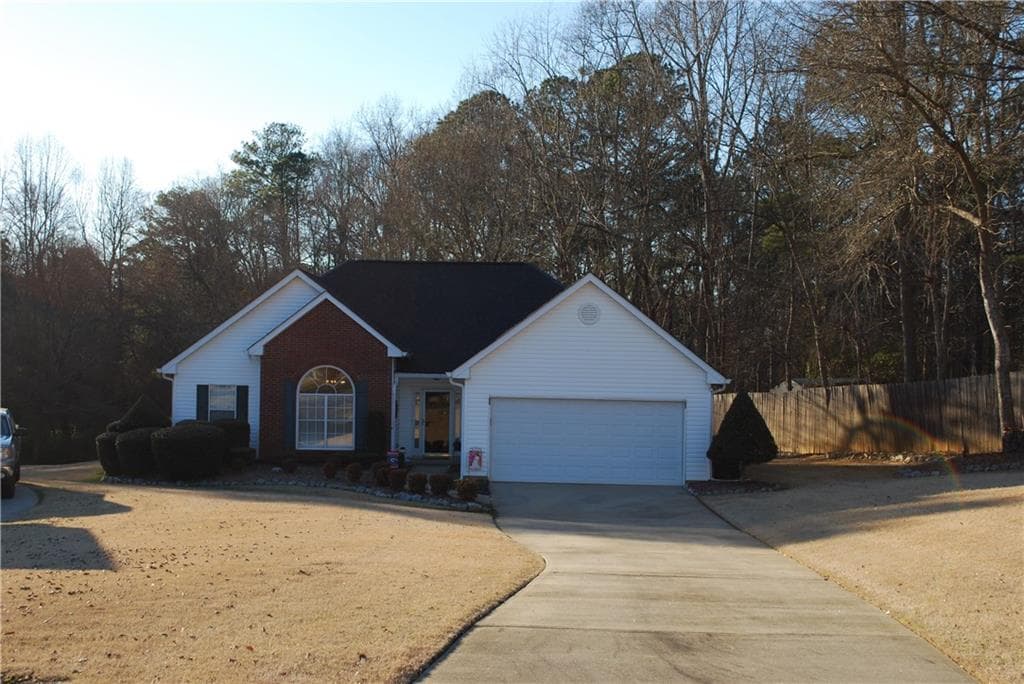424 VISTA Way, Loganville, GA 30052 — most recent listing photo