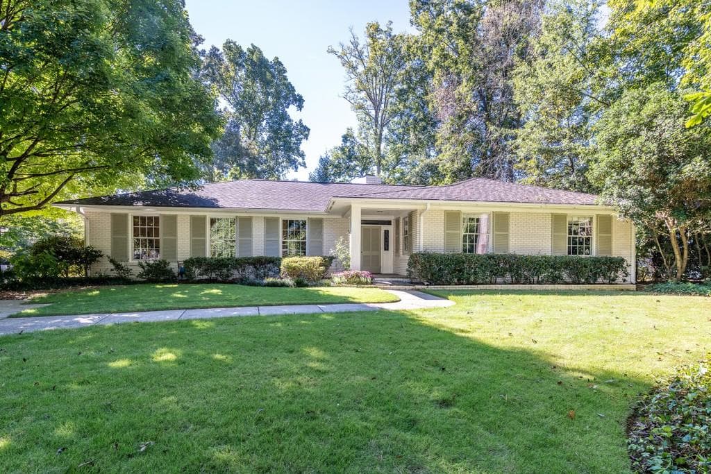 4 bedroom, 3 bathroom, 3,557 sq ft single family residence sold at 733 Old Ivy Road, Atlanta, GA 30342