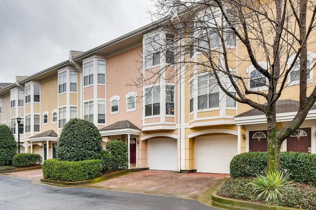 375 Highland Avenue 904, Atlanta, GA 30312 — most recent listing photo