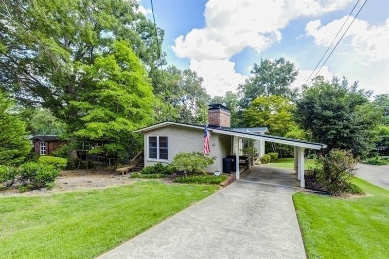 4 bedroom, 3 bathroom, 2,286 sq ft single family residence sold at 3807 Montford Drive, Atlanta, GA 30341