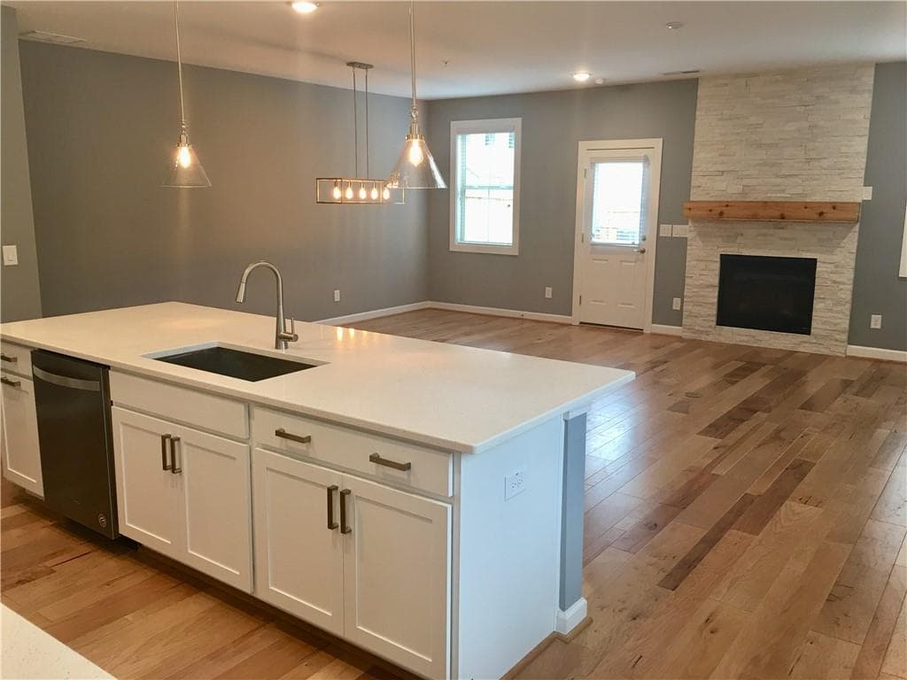 363 Gaines Street 46, Marietta, GA 30060 — most recent listing photo