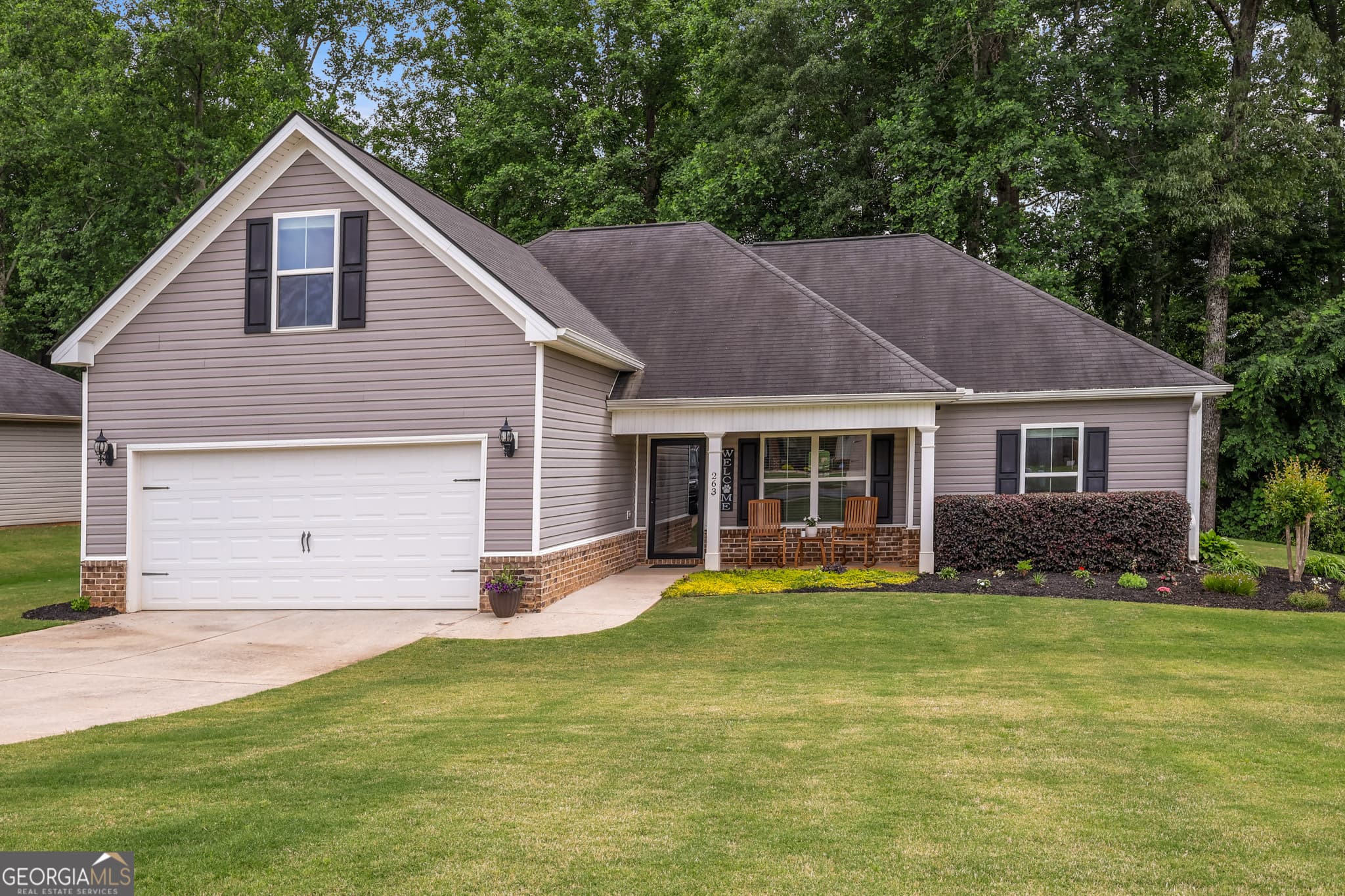 3 bedroom, 2 bathroom, 1,728 sq ft single family residence sold at 263 Stane Brook Court, Jackson, GA 30233