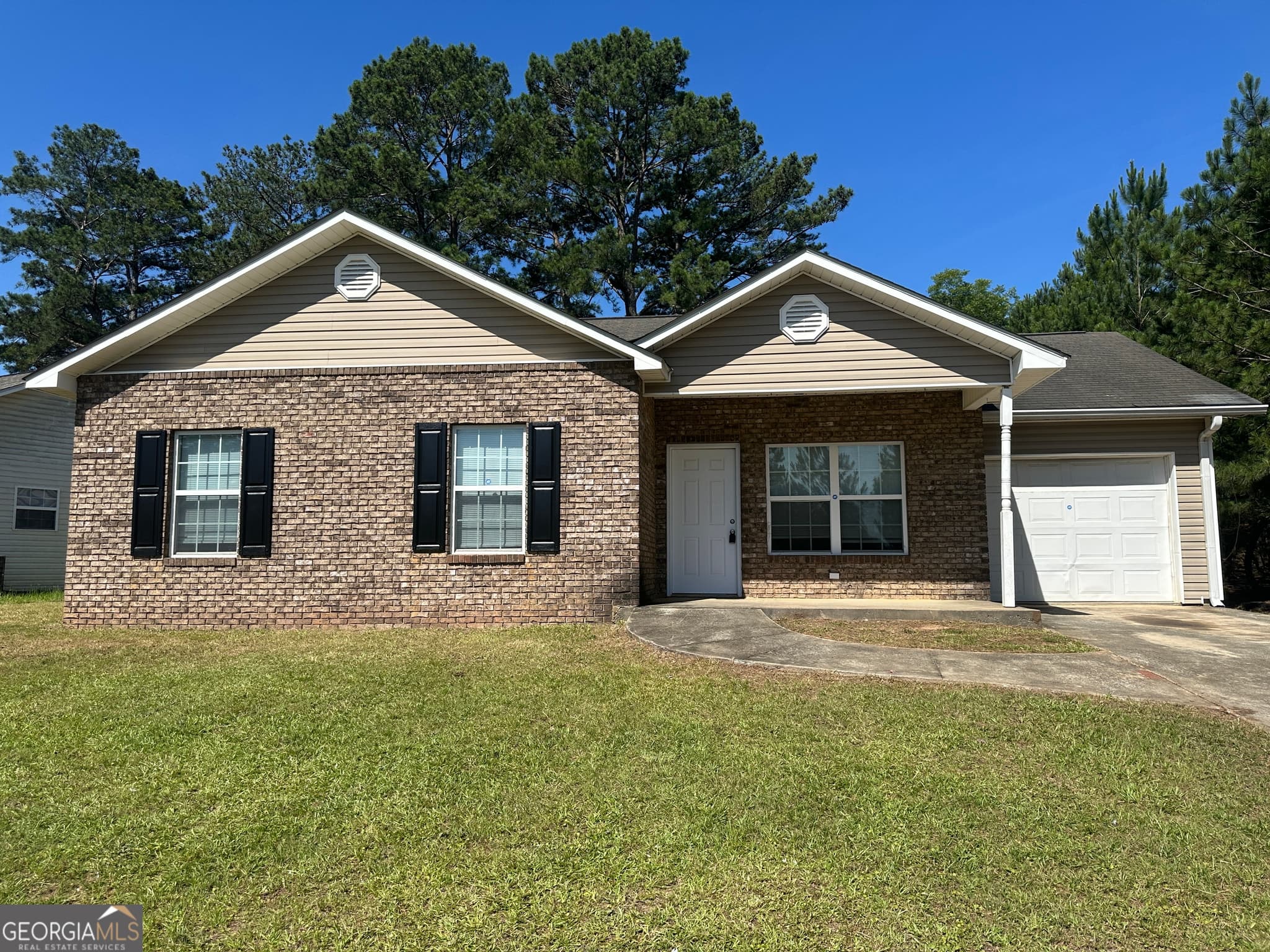 3 bedroom, 2 bathroom, 1,345 sq ft single family residence sold at 5 Joseph Rullo Street, Hawkinsville, GA 31036