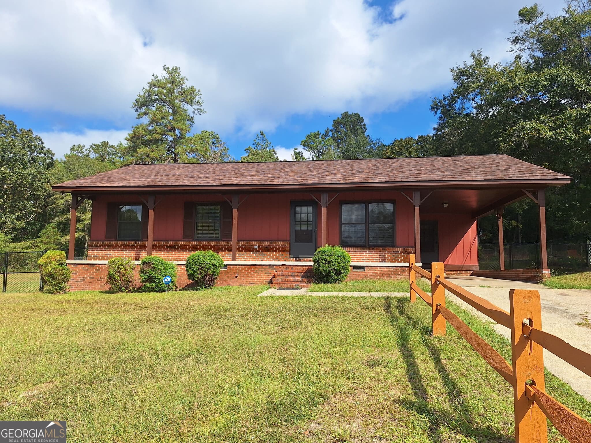 3 bedroom, 2 bathroom, 1,164 sq ft single family residence for sale at 4316 24th Street, Lanett, AL 36863