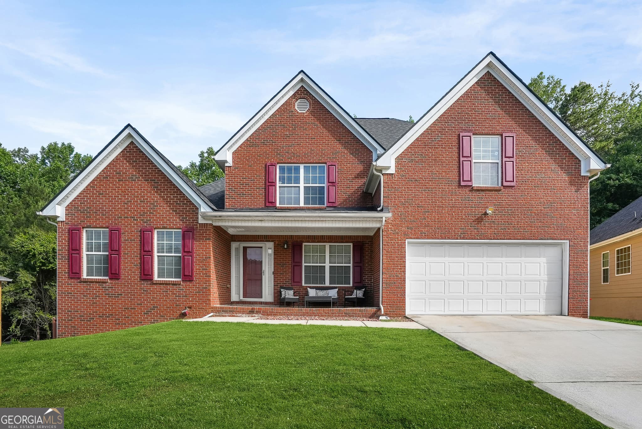 4 bedroom, 2.5 bathroom, 3,182 sq ft single family residence sold at 3420 Ashford Loop, Ellenwood, GA 30294