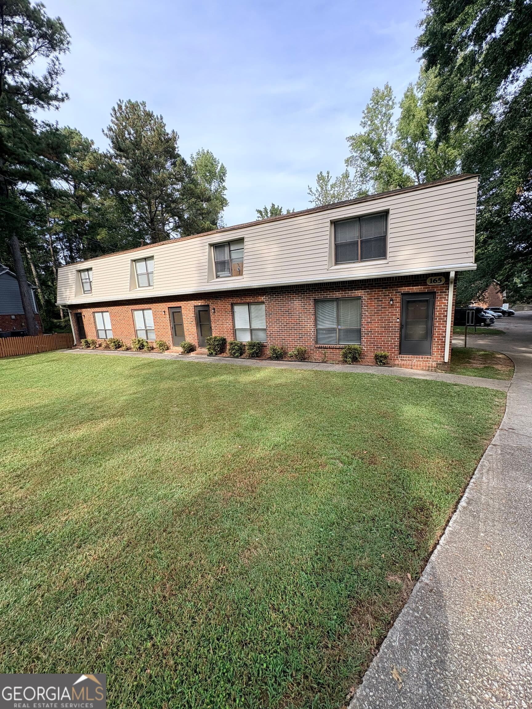 2 bedroom, 1.5 bathroom, 1,147 sq ft townhouse for rent at 165 Hunters Lane D, Fayetteville, GA 30215 for $1,450 a month