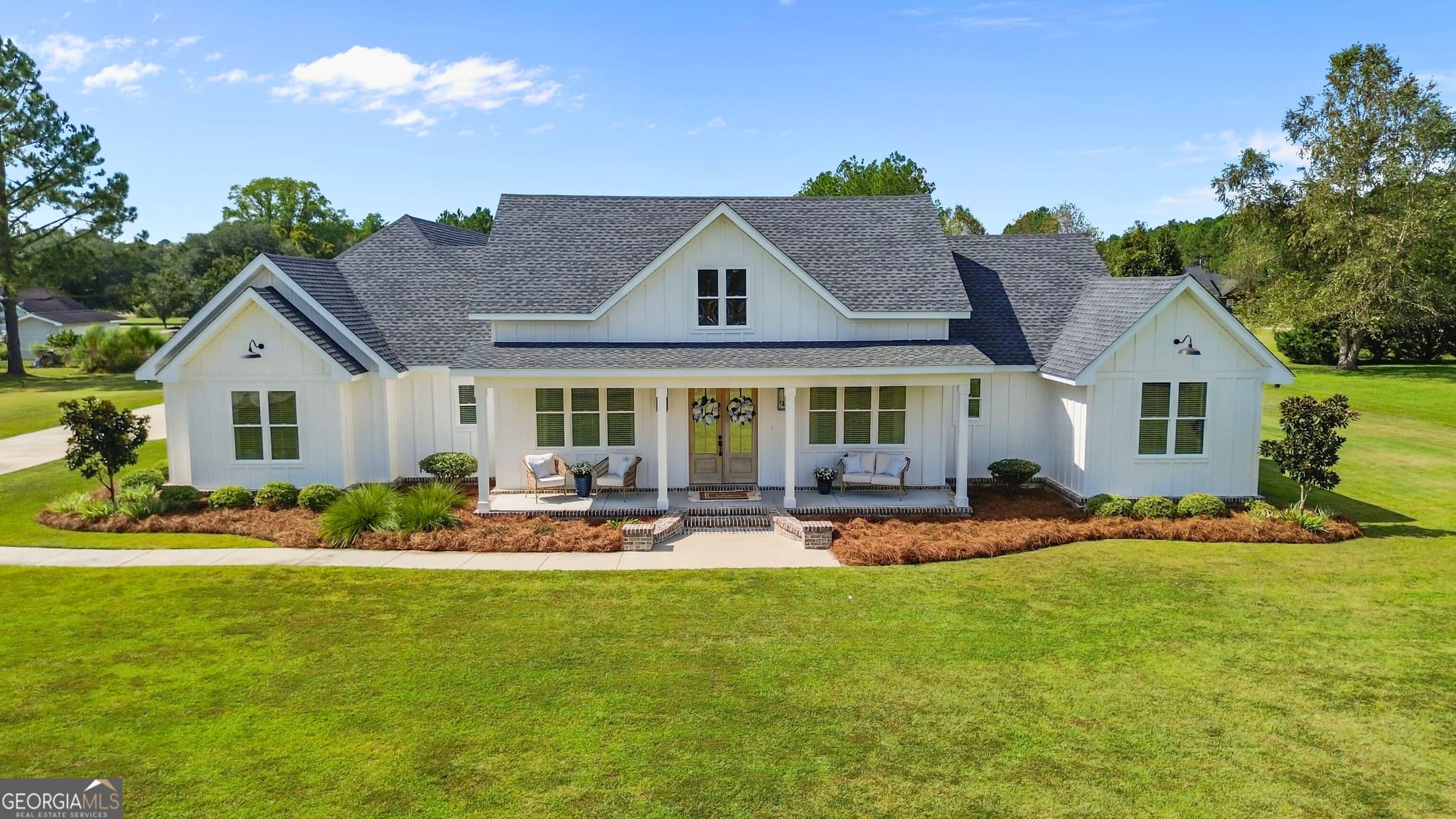 4 bedroom, 3.5 bathroom, 2,849 sq ft single family residence under contract at 59 Margaret Boykin Road, Odum, GA 31555