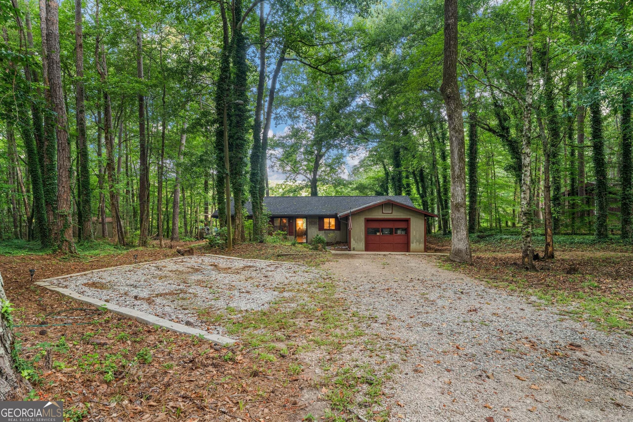 3 bedroom, 2 bathroom, 1,666 sq ft single family residence for sale at 244 Lake Drive, Pine Mountain, GA 31822