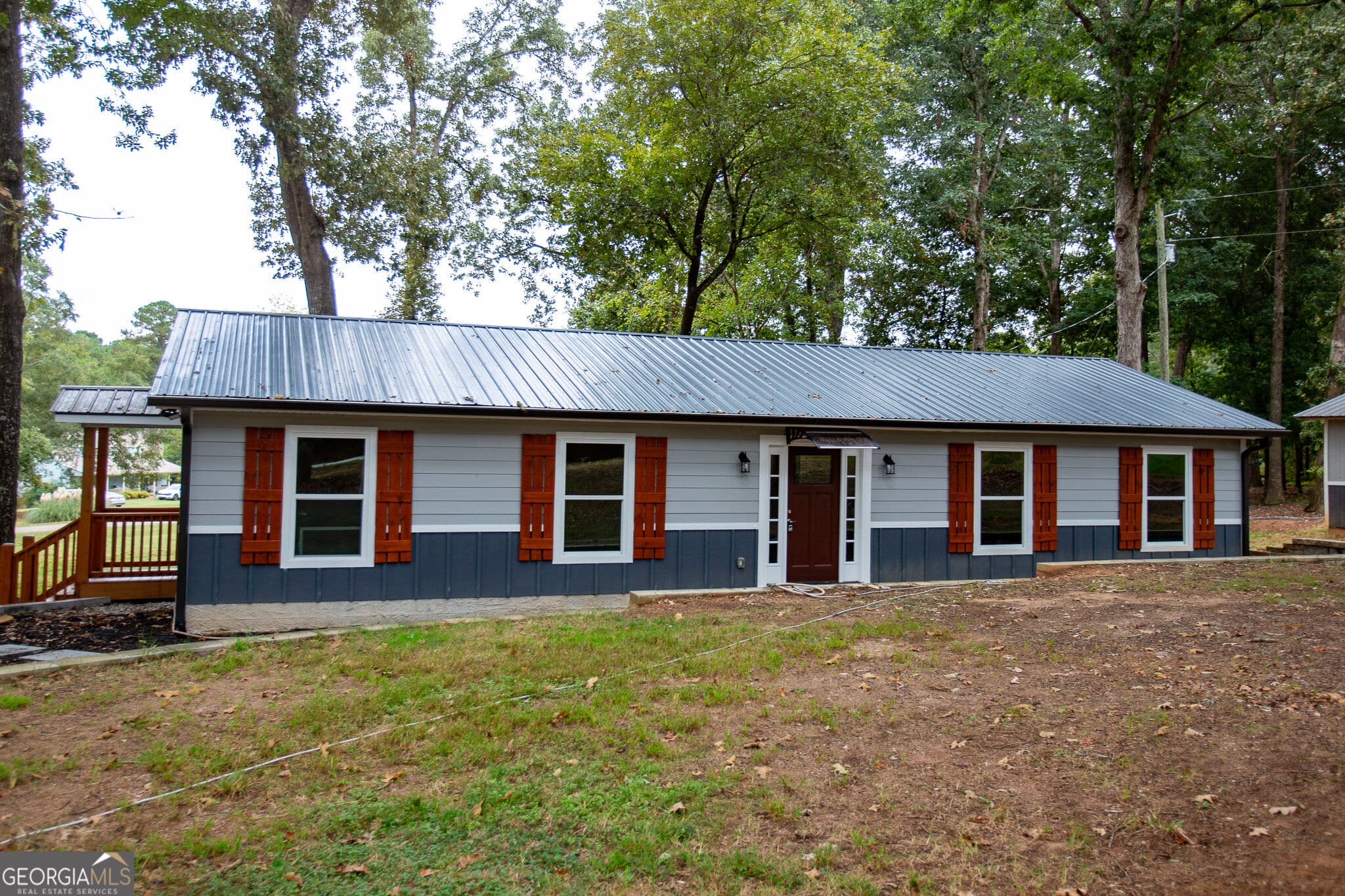3 bedroom, 2 bathroom, 1,456 sq ft single family residence for sale at 1595 N Fairview Road, Lavonia, GA 30553