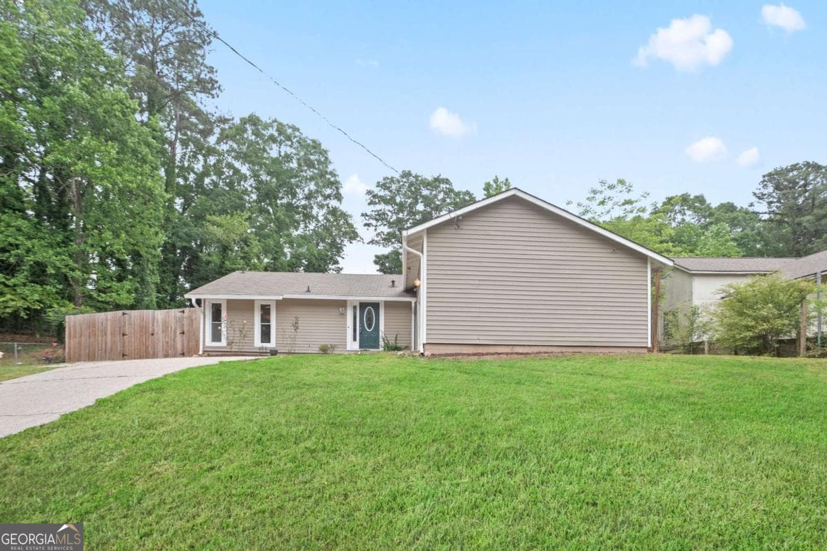 3 bedroom, 2 bathroom, 1,632 sq ft single family residence sold at 2543 Landington Way, Duluth, GA 30096