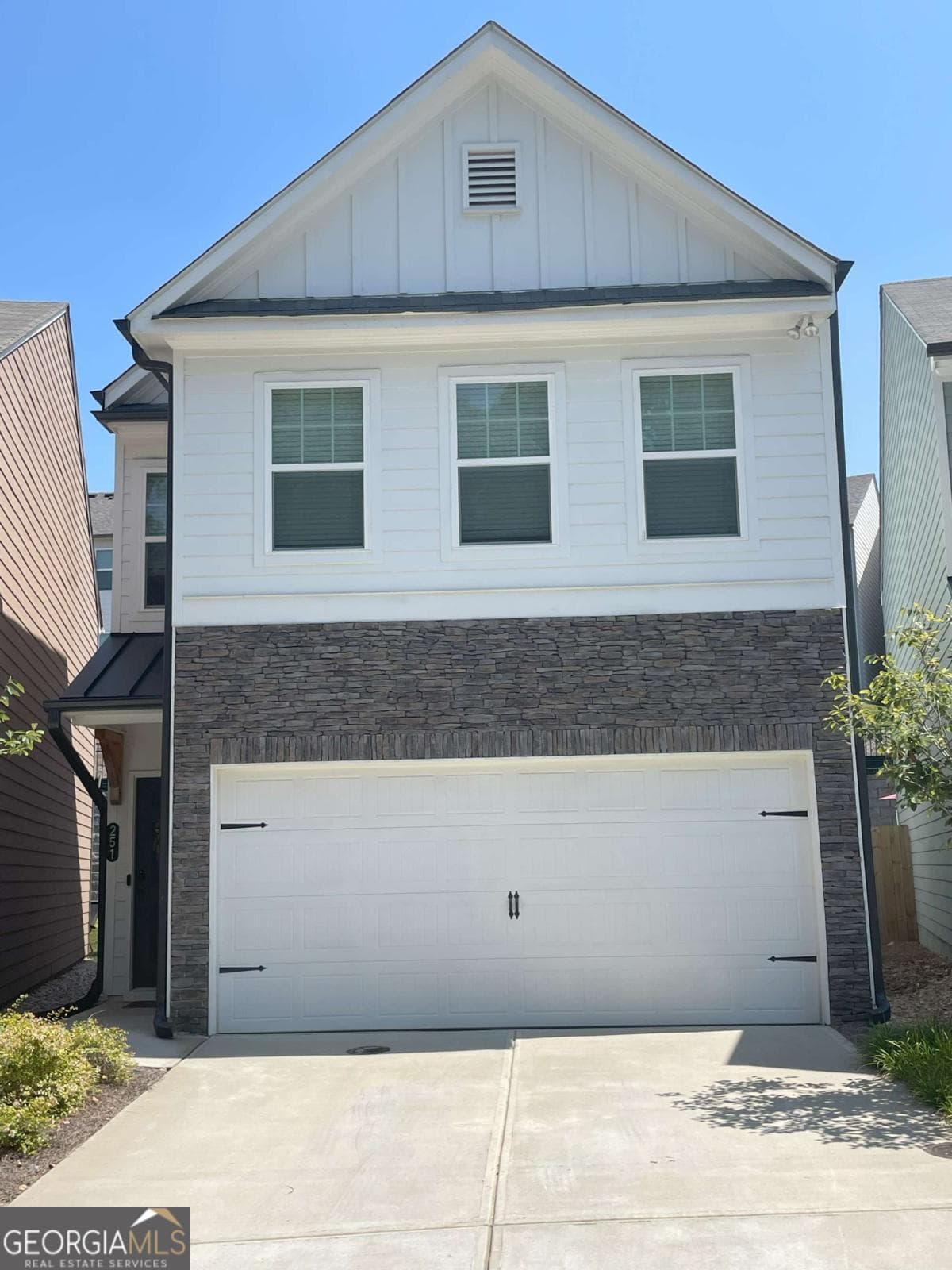 3 bedroom, 2.5 bathroom, 1,776 sq ft single family residence sold at 251 Turner Lane, Woodstock, GA 30188