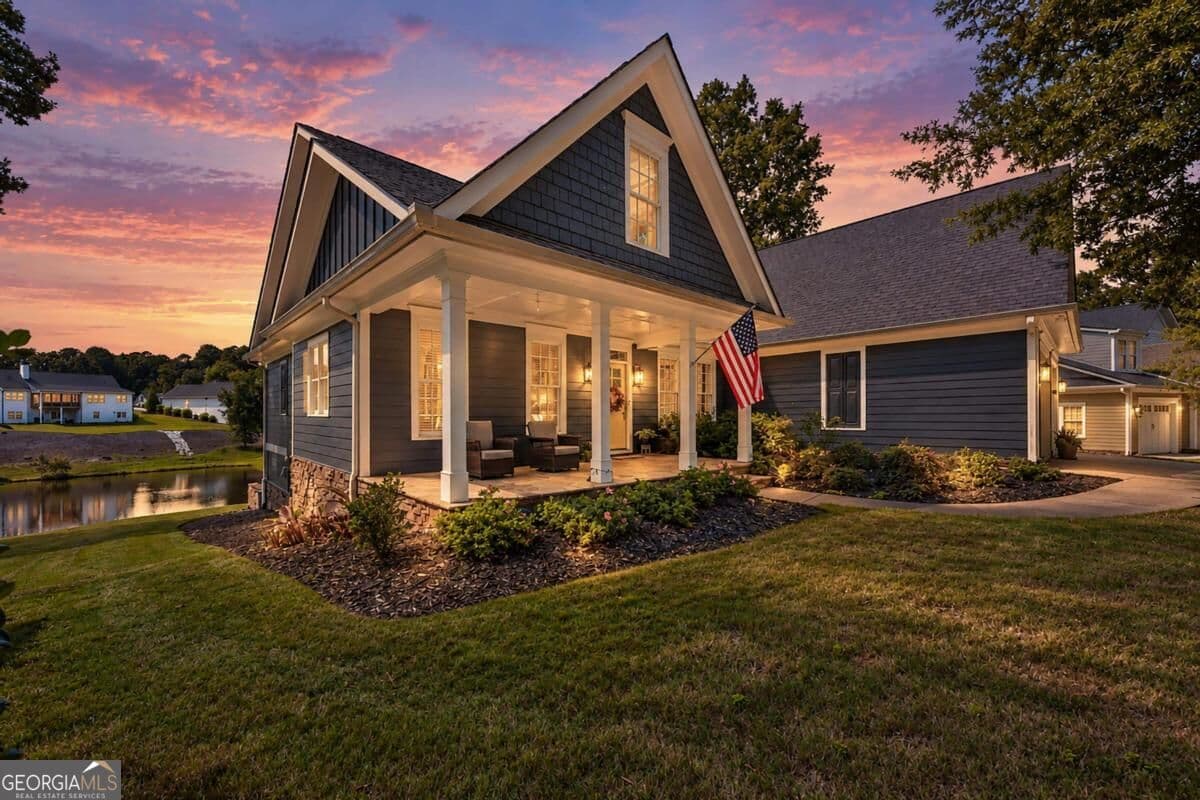 5 bedroom, 4.5 bathroom, 4,011 sq ft single family residence for sale at 1021 Harbor Loop, Greensboro, GA 30642