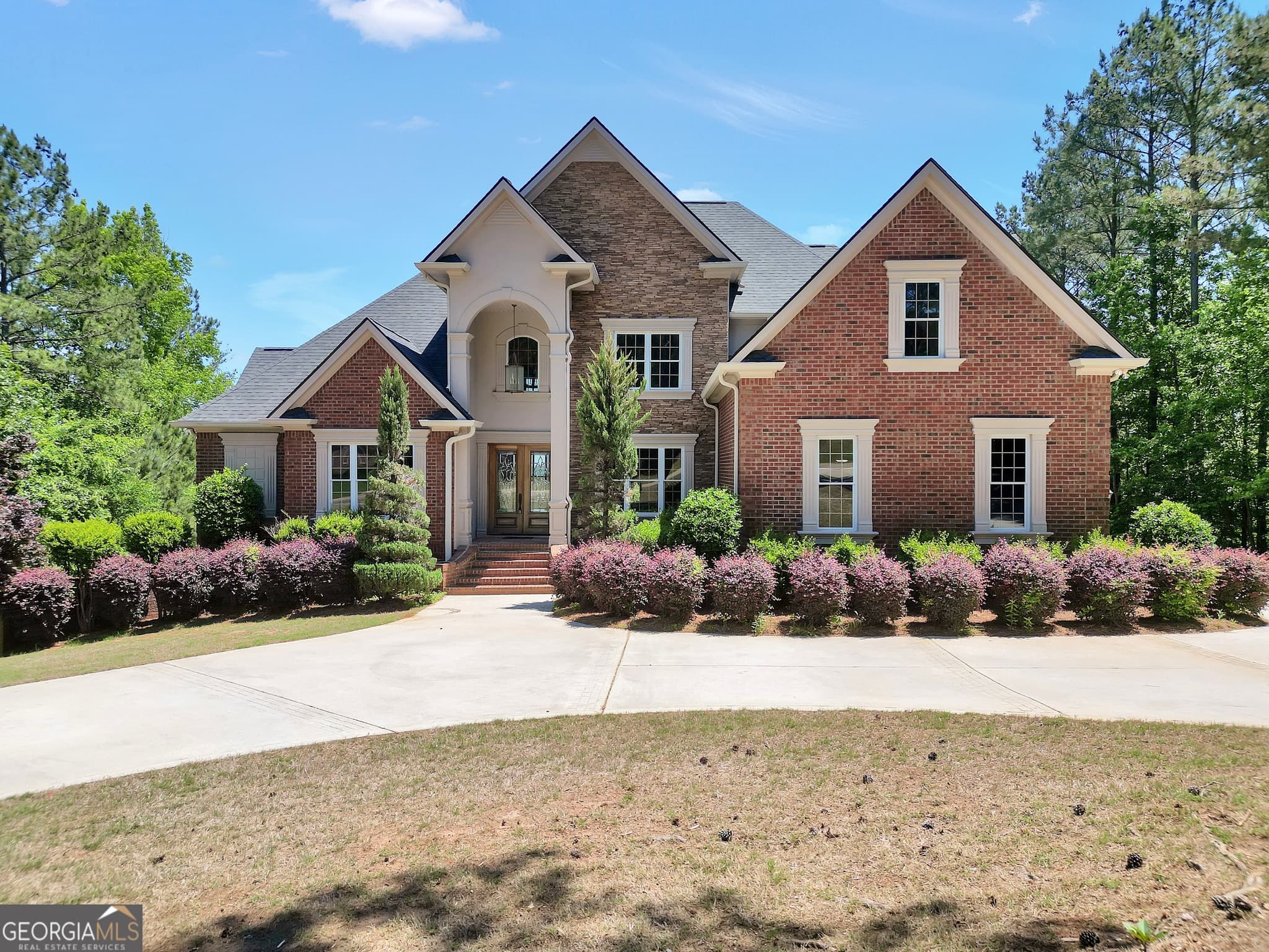 5 bedroom, 4 bathroom, 5,942 sq ft single family residence for sale at 115 Forest Overlook Drive, Forsyth, GA 31029