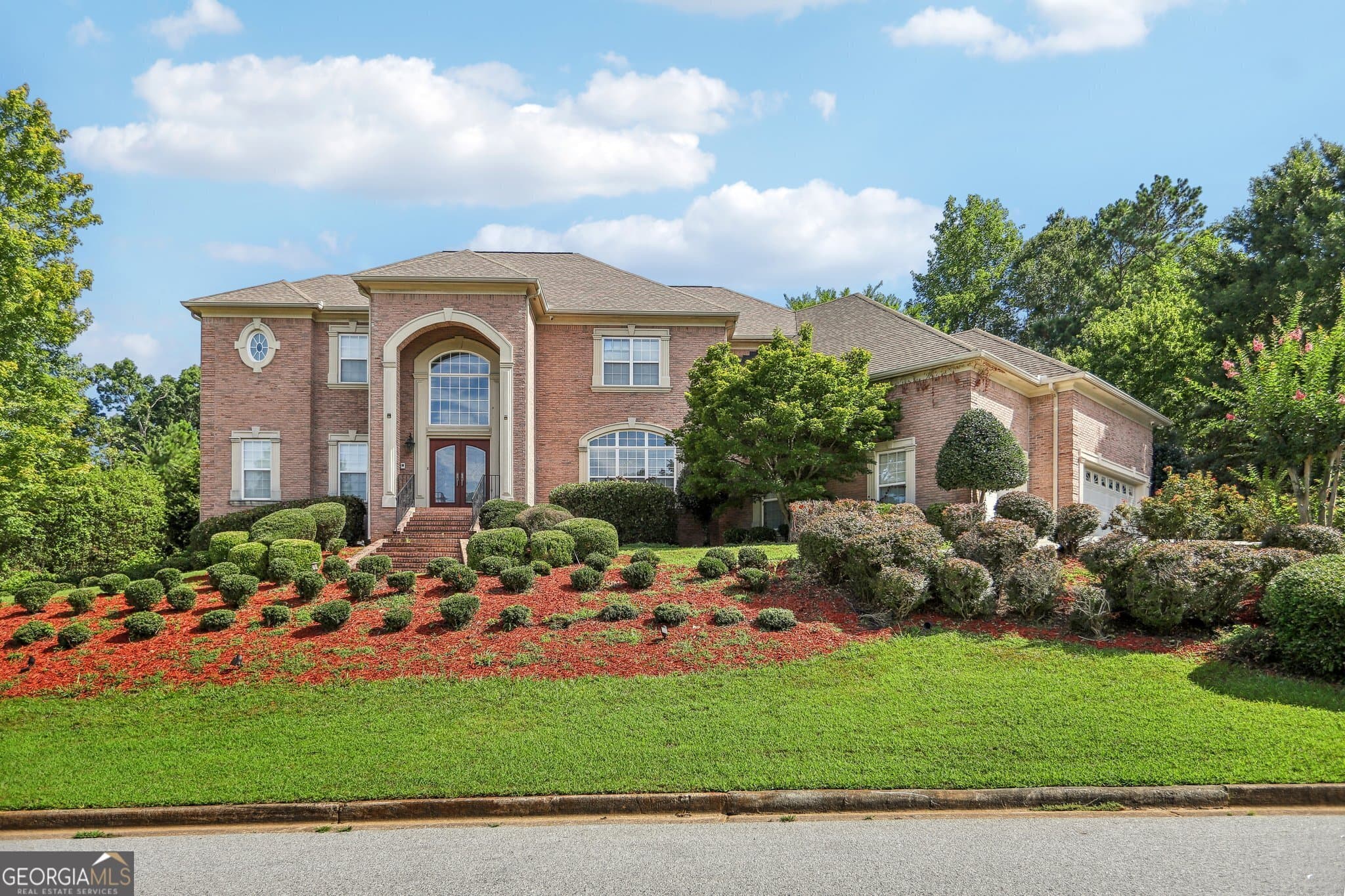 5 bedroom, 5 bathroom, 7,662 sq ft single family residence sold at 2915 Loch Lomond Drive, Conyers, GA 30094