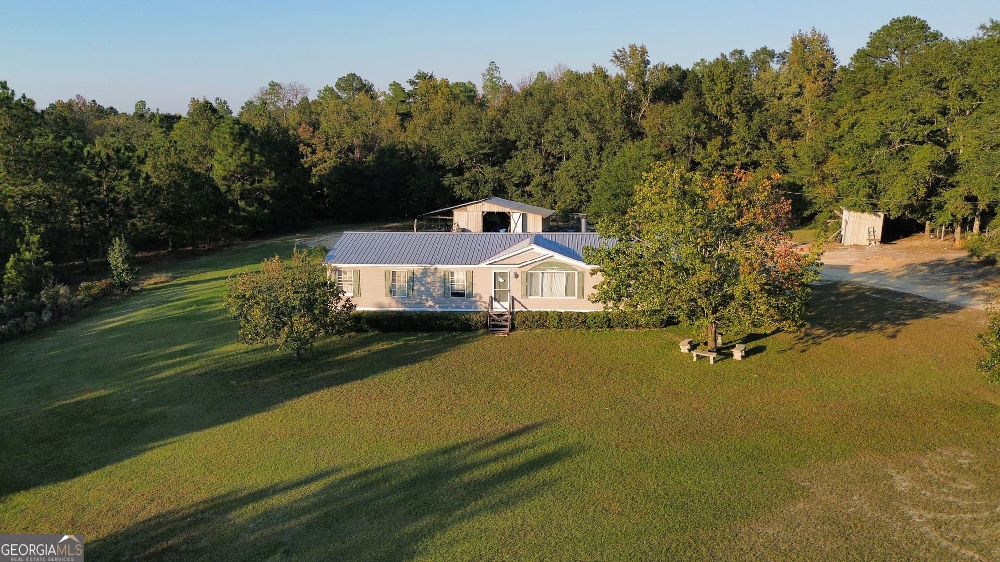 3 bedroom, 2 bathroom, 1,680 sq ft manufactured home,single family residence for sale at 1160 Pleasant Springs Church Road, East Dublin, GA 31027