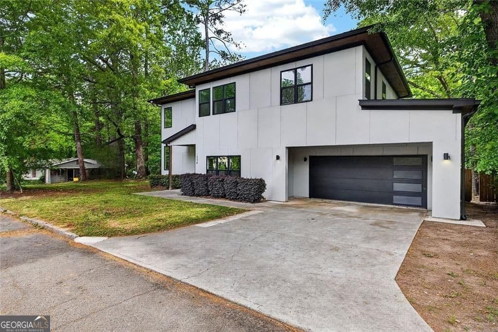 4 bedroom, 4.5 bathroom, 2,638 sq ft single family residence sold at 1354 Orange Blossom Terrace, Atlanta, GA 30316
