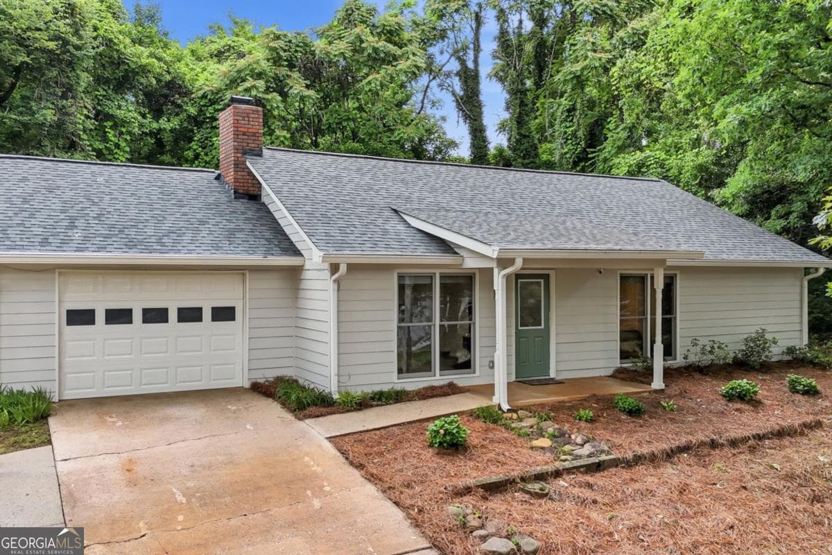 2 bedroom, 2 bathroom, 1,280 sq ft single family residence sold at 1550 Fincher Court, Cumming, GA 30040