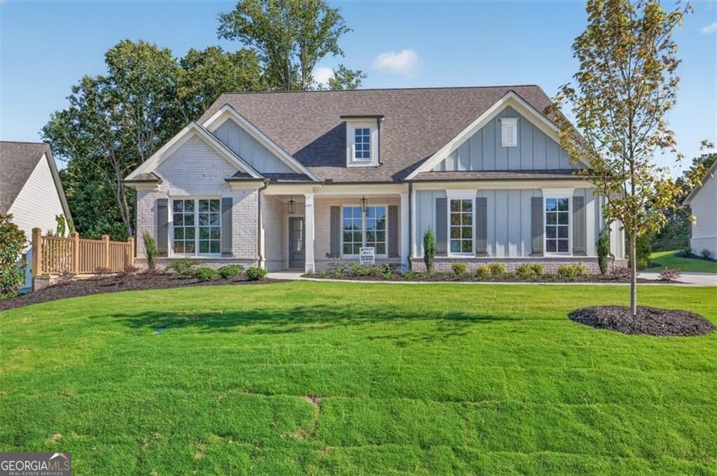 4 bedroom, 3 bathroom, 2,542 sq ft single family residence for sale at 4771 E Reed Road, Gainesville, GA 30507