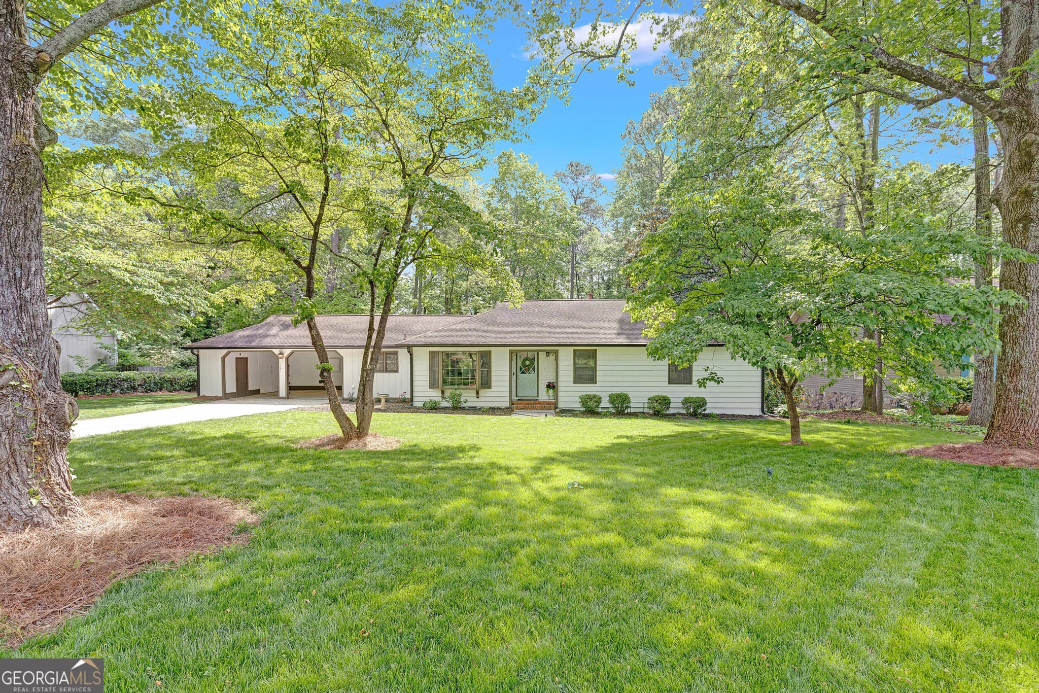 3 bedroom, 2 bathroom, 1,605 sq ft single family residence sold at 1391 Arden Drive, Marietta, GA 30008