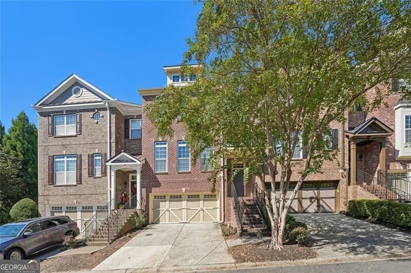 4 bedroom, 3.5 bathroom, 2,800 sq ft townhouse for sale at 13254 Kemper Road, Milton, GA 30004
