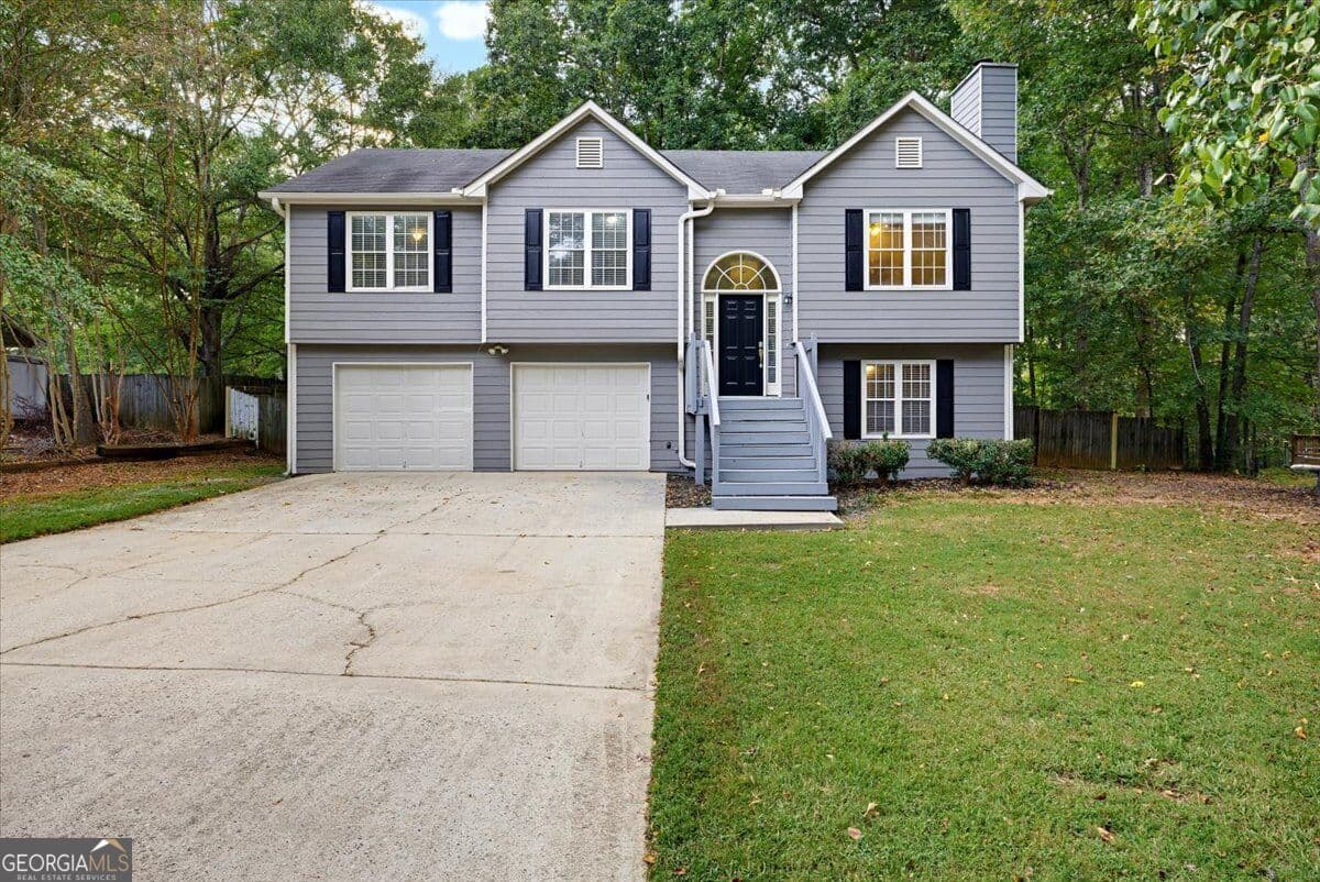 4 bedroom, 3 bathroom, 2,082 sq ft single family residence for sale at 334 Hill S Pointe Court, Bethlehem, GA 30620