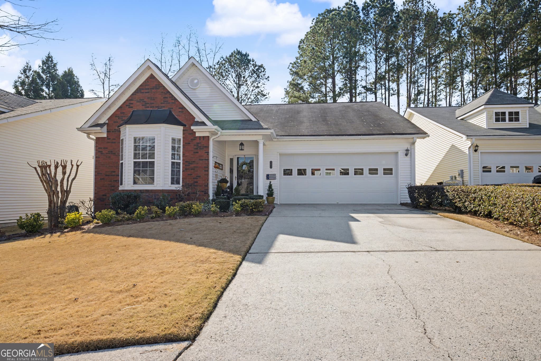 2 bedroom, 2 bathroom, 2,018 sq ft single family residence sold at 28 Vista Bella Way, Newnan, GA 30265