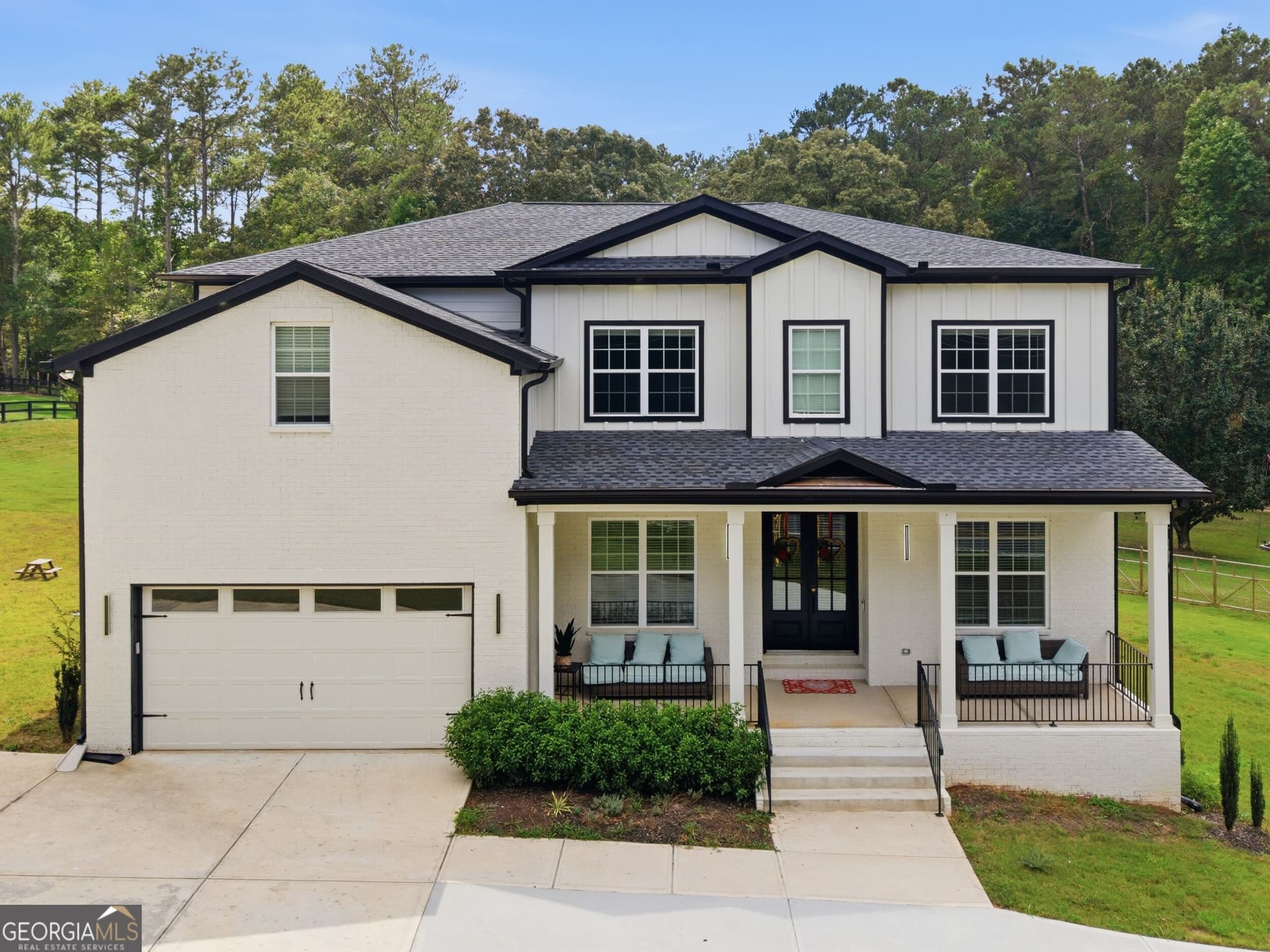 5 bedroom, 5.5 bathroom single family residence for sale at 2910 Centerville Rosebud Road, Snellville, GA 30039