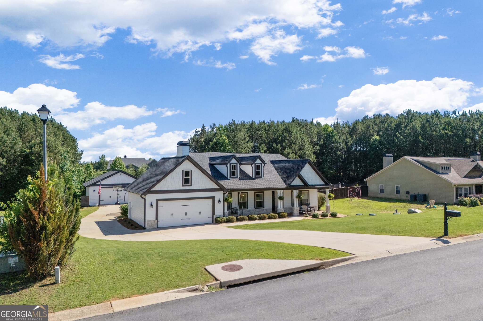 3 bedroom, 2.5 bathroom, 2,426 sq ft single family residence sold at 313 Night Fall Terrace, Villa Rica, GA 30180