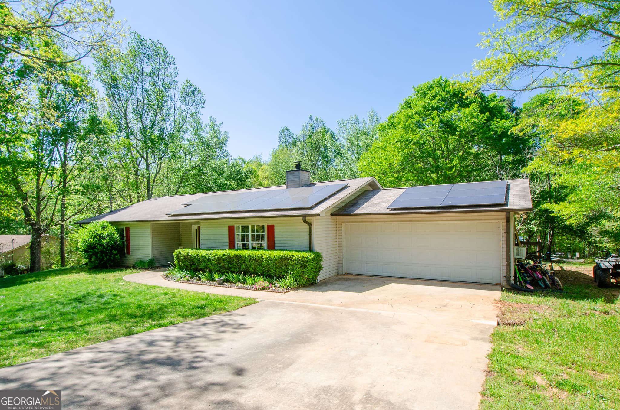 3 bedroom, 2 bathroom, 1,592 sq ft single family residence sold at 158 Swann Court, Jefferson, GA 30549