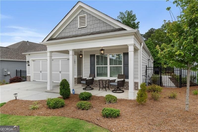 2 bedroom, 2 bathroom, 1,561 sq ft single family residence sold at 35 Pinewood Court, Hiram, GA 30141