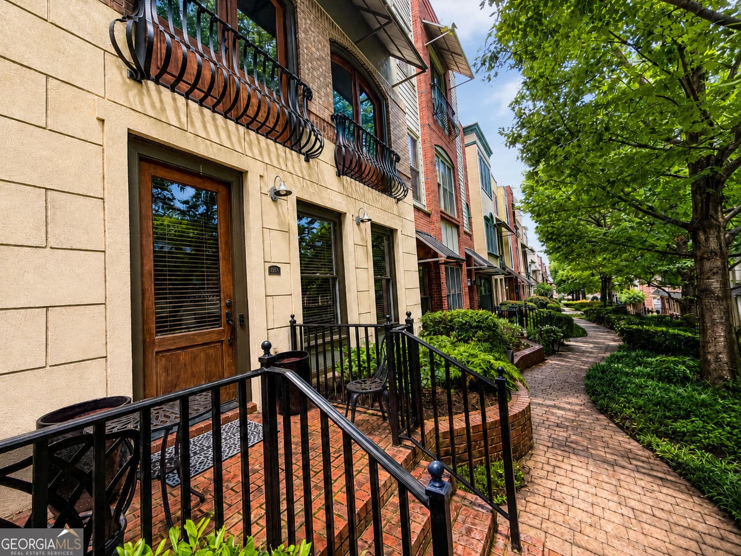 3 bedroom, 3.5 bathroom, 2,079 sq ft townhouse sold at 1219 Mecaslin Street 1, Atlanta, GA 30318
