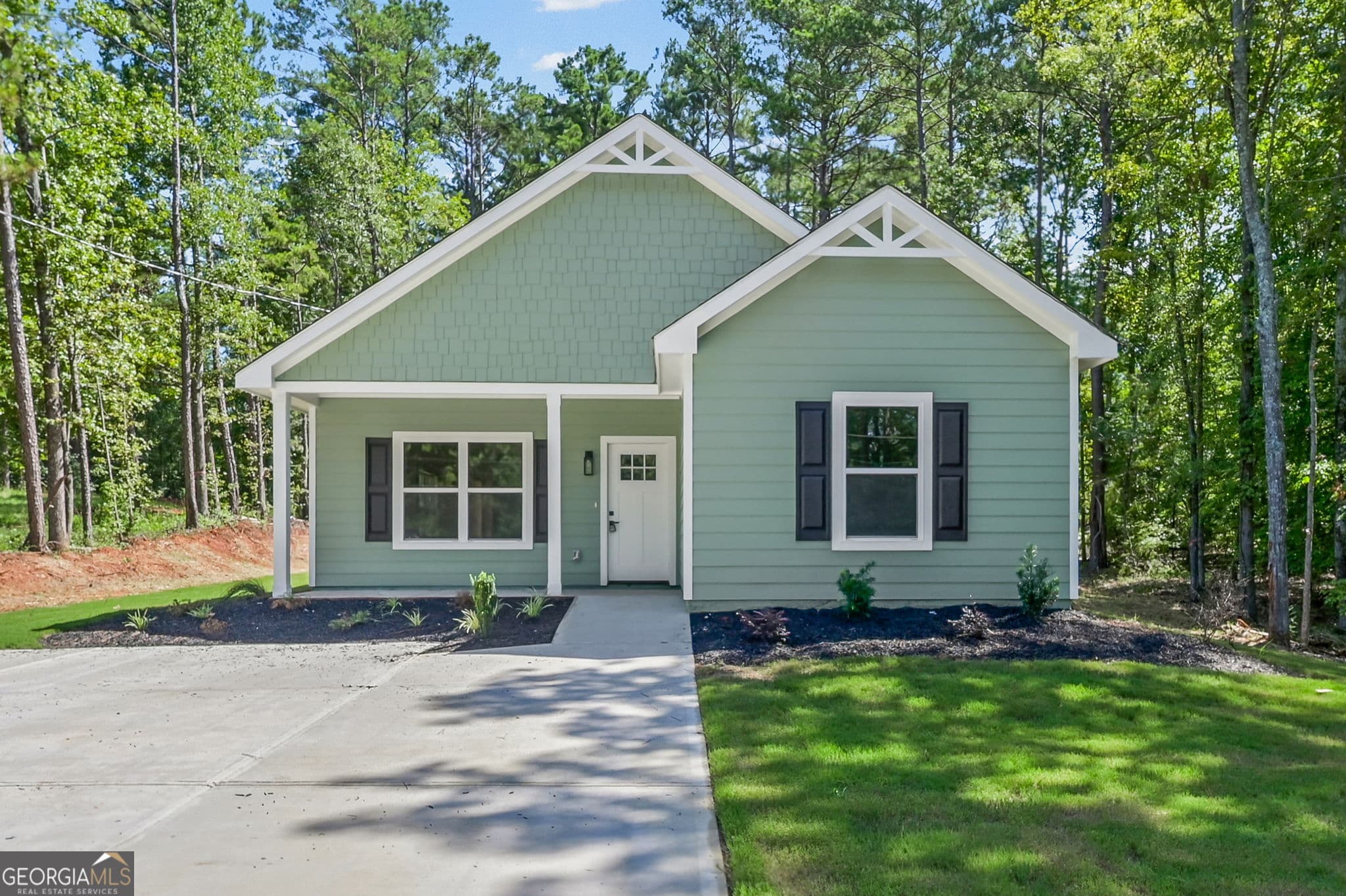 4 bedroom, 2 bathroom, 1,573 sq ft single family residence sold at 103 Woodhaven Drive, Eatonton, GA 31024