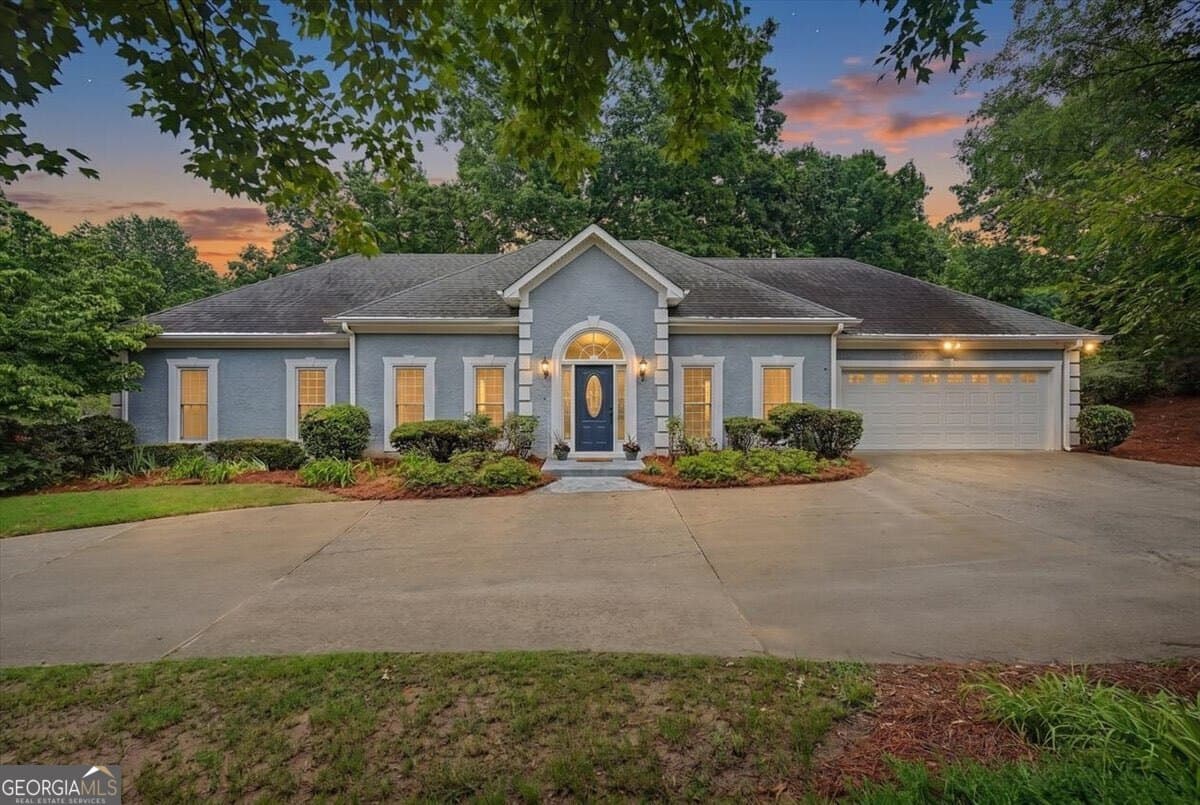 5 bedroom, 3.5 bathroom, 3,741 sq ft single family residence sold at 4322 Deep Springs Court, Kennesaw, GA 30144