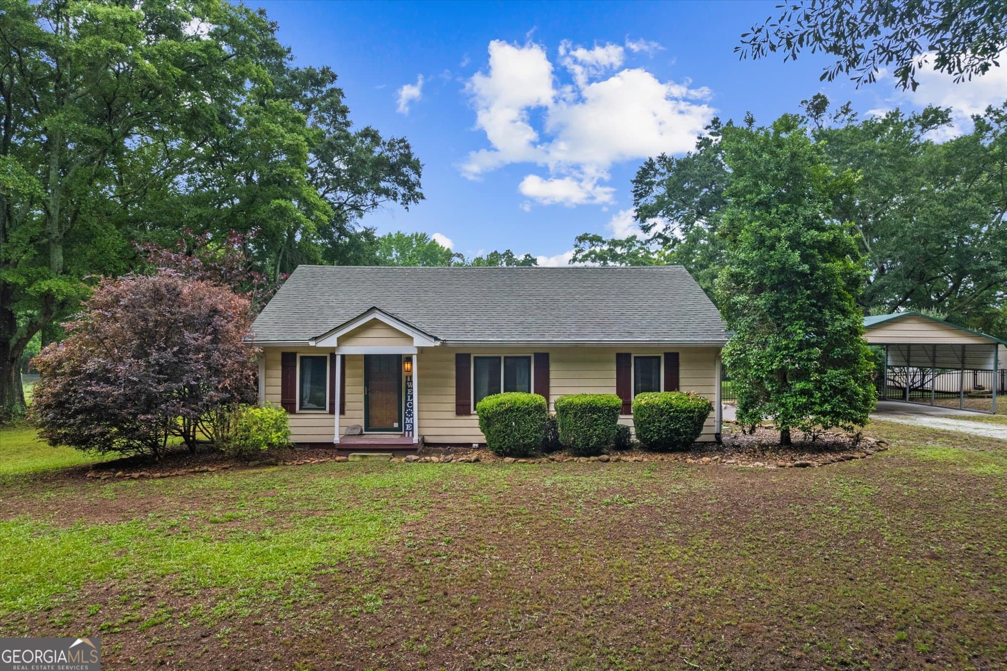 3 bedroom, 2 bathroom, 1,368 sq ft single family residence sold at 3920 Fork Road, Conyers, GA 30012