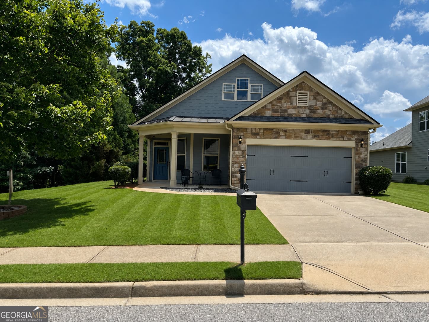 3 bedroom, 2.5 bathroom, 2,046 sq ft single family residence for sale at 280 Granite Way, Newnan, GA 30265
