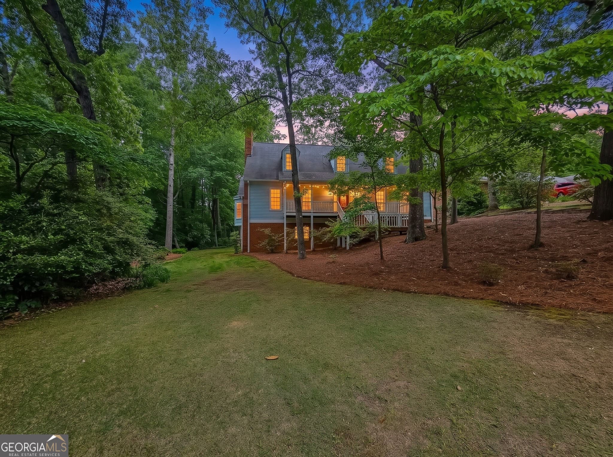 4 bedroom, 2.5 bathroom, 3,491 sq ft single family residence sold at 4013 Benell Court, Smyrna, GA 30082