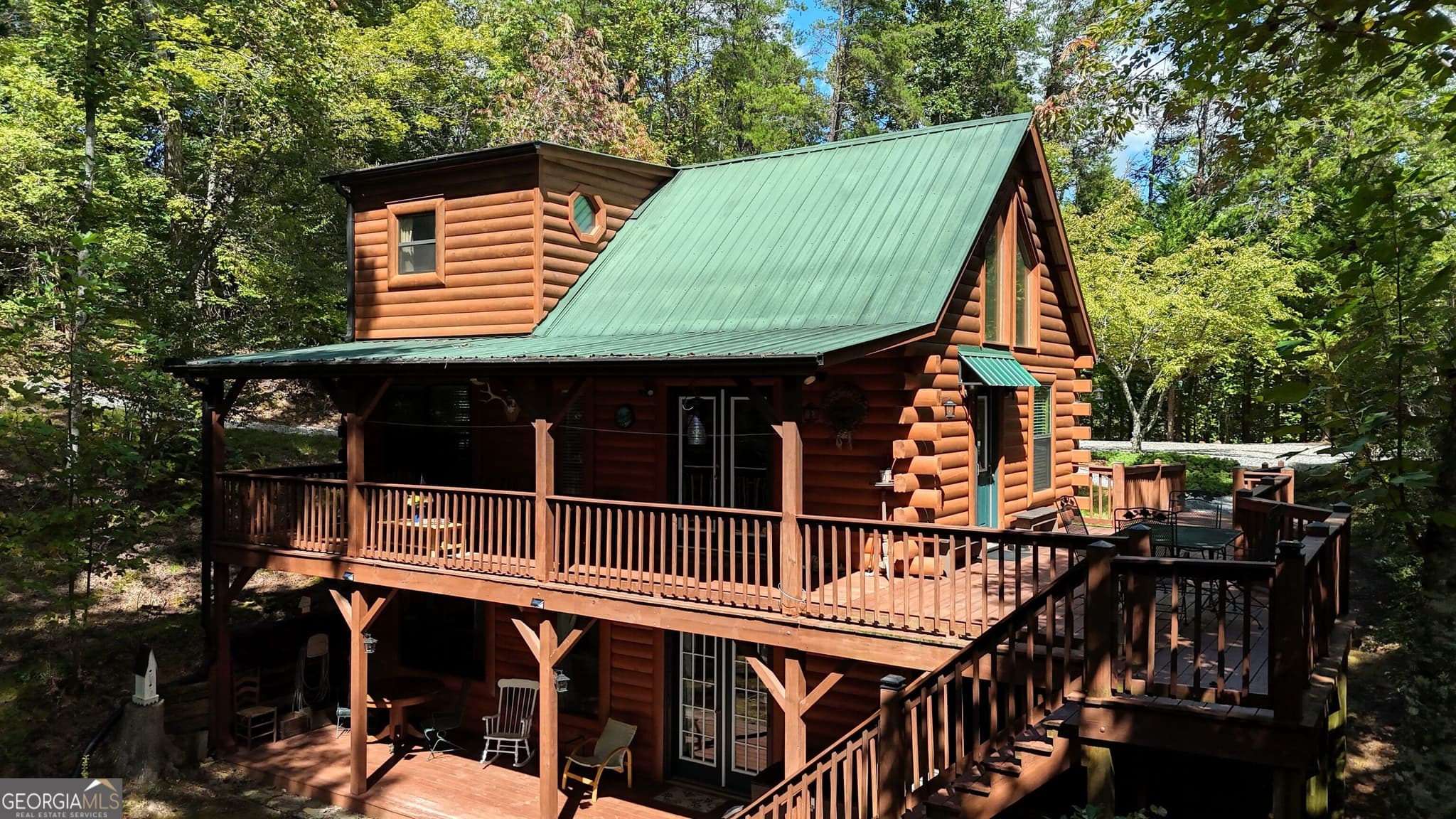 2 bedroom, 2 bathroom cabin,single family residence for sale at 184 Beaver Ridge Road, Murphy, NC 28906