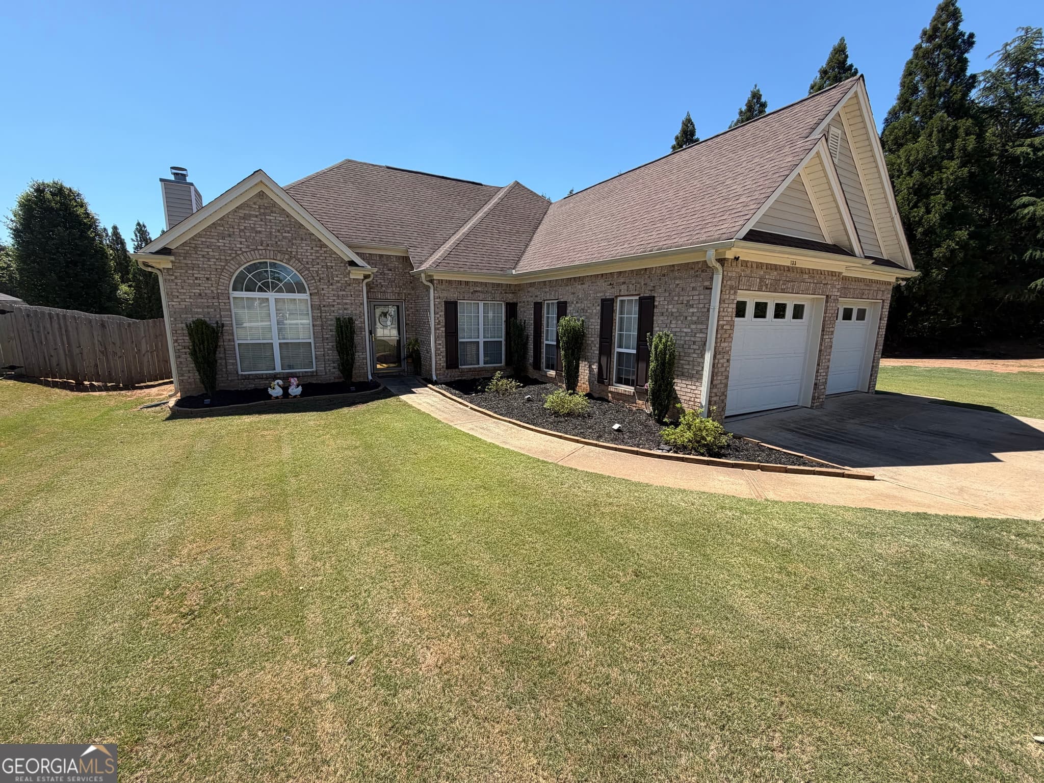 3 bedroom, 2 bathroom, 1,499 sq ft single family residence sold at 133 Kyle Way, Carrollton, GA 30117