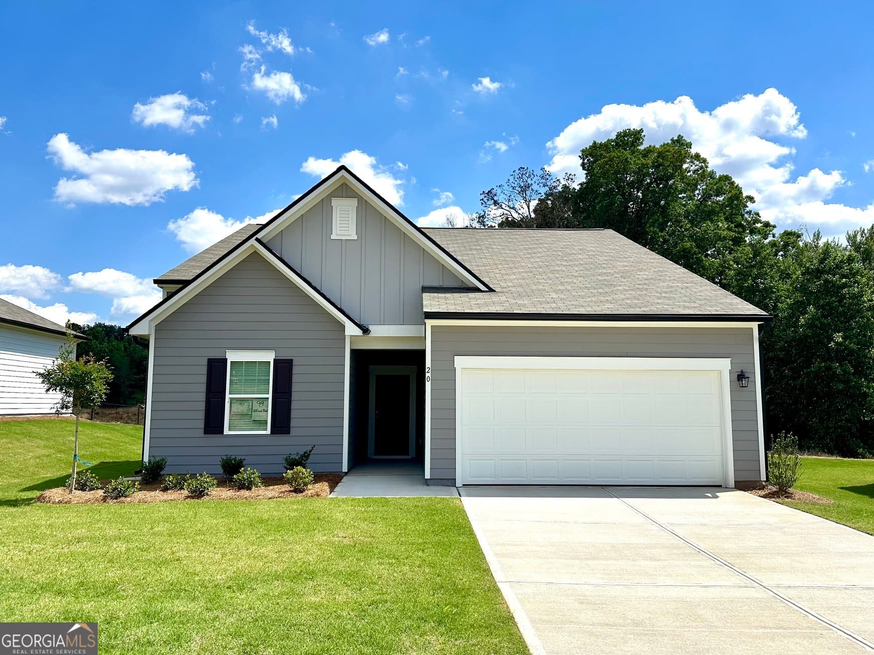 4 bedroom, 2 bathroom, 1,827 sq ft single family residence sold at 20 Crescent Boulevard, Carrollton, GA 30116