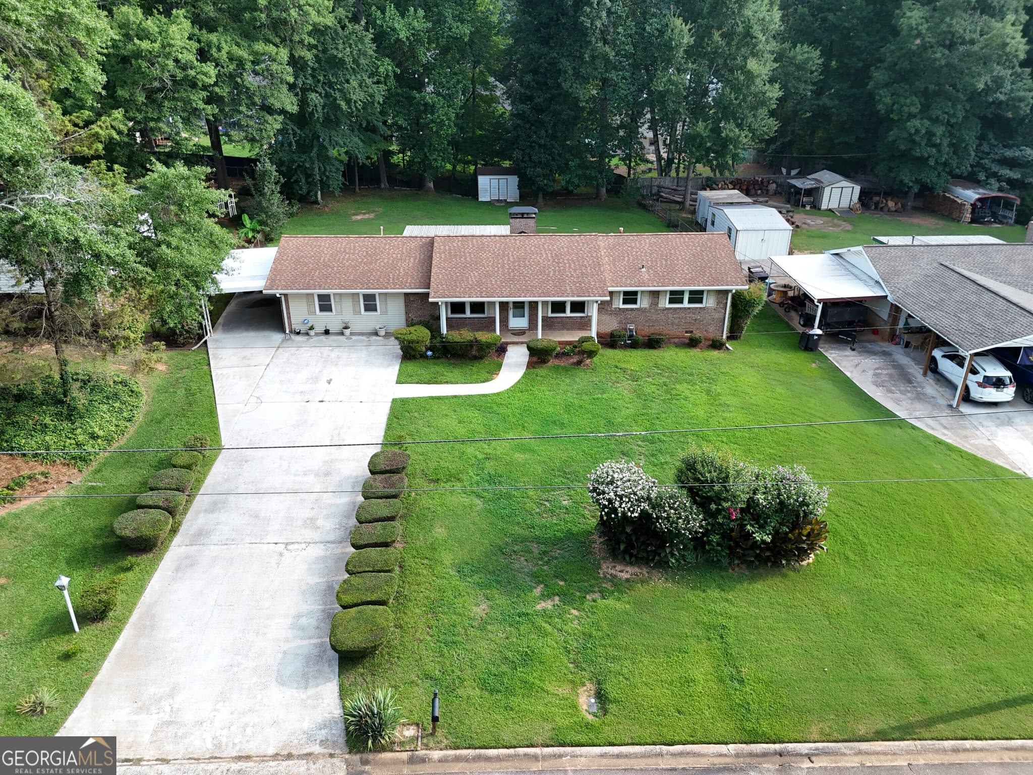 3 bedroom, 2 bathroom, 1,720 sq ft single family residence sold at 4110 Cedar Ridge Road, Powder Springs, GA 30127