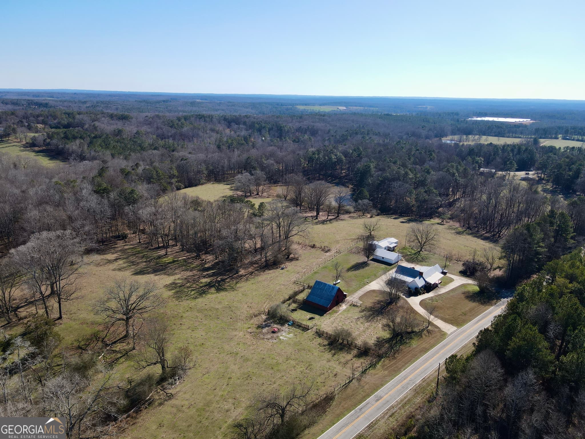 4 bedroom, 3.5 bathroom, 3,120 sq ft manufactured home,farm sold at 1120 Kansas-Jake Road, Waco, GA 30182