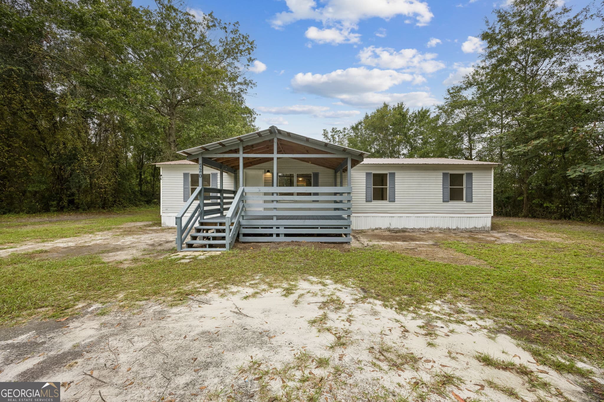 3 bedroom, 2 bathroom, 1,456 sq ft manufactured home,single family residence for sale at 720 Palmhurst Drive, Folkston, GA 31537